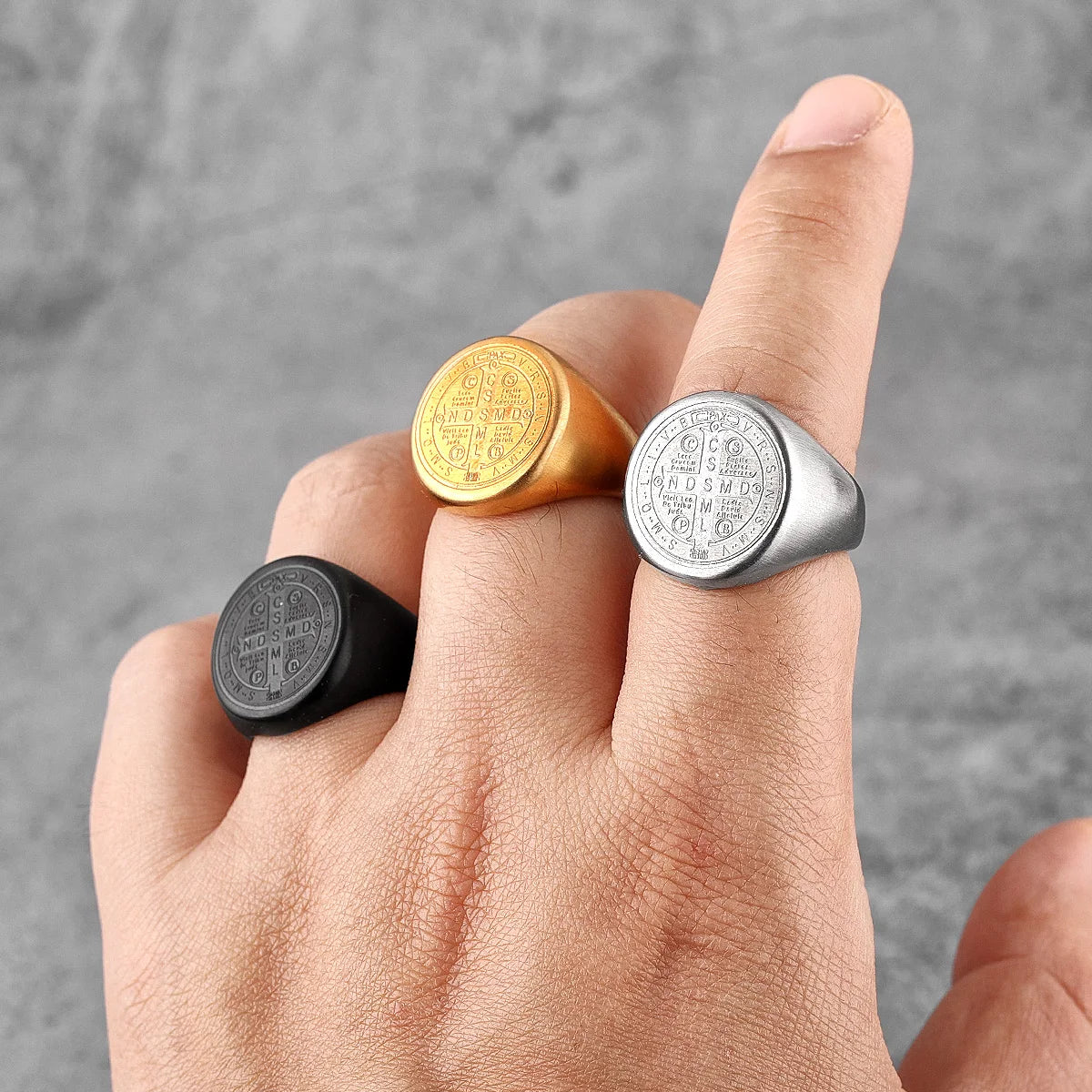 Anel Cravado São Bento Aço Inox