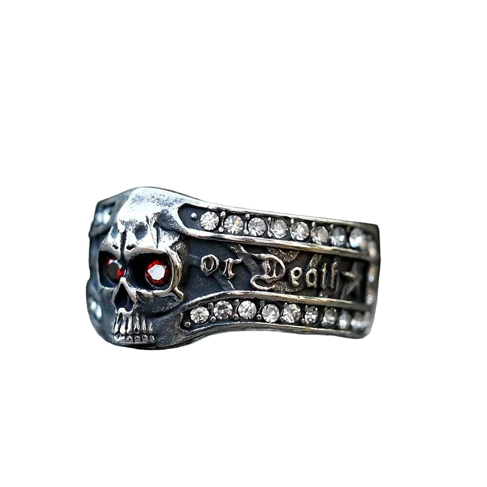 Anel Caveira Pedra Olhos Vermelhos - Rocktude