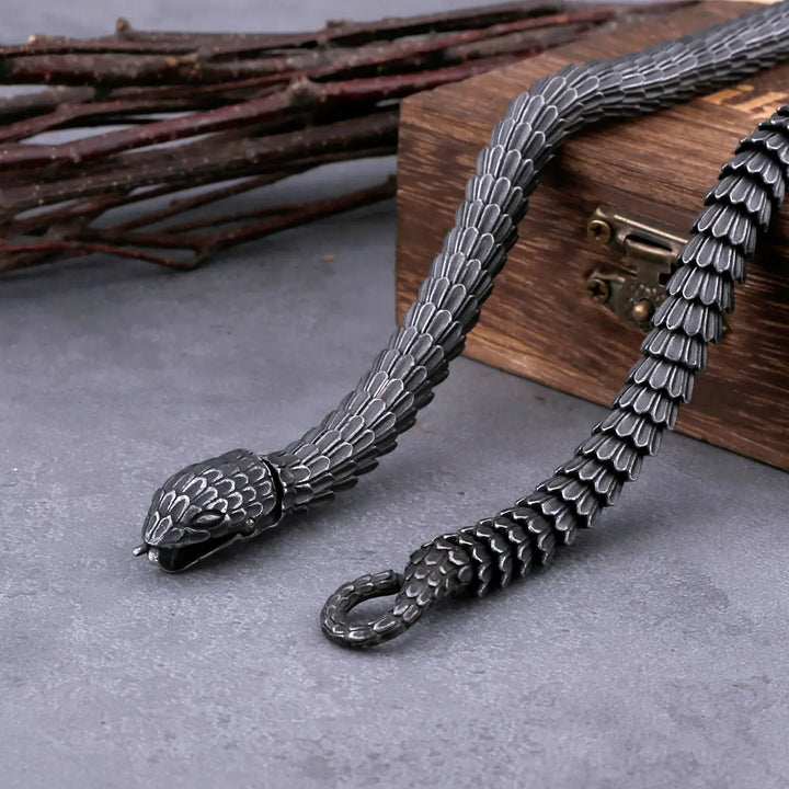 Colar Snake Ouroboros Rocktude