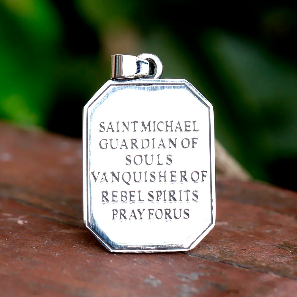 Colar Amuleto São Miguel Aço Inox