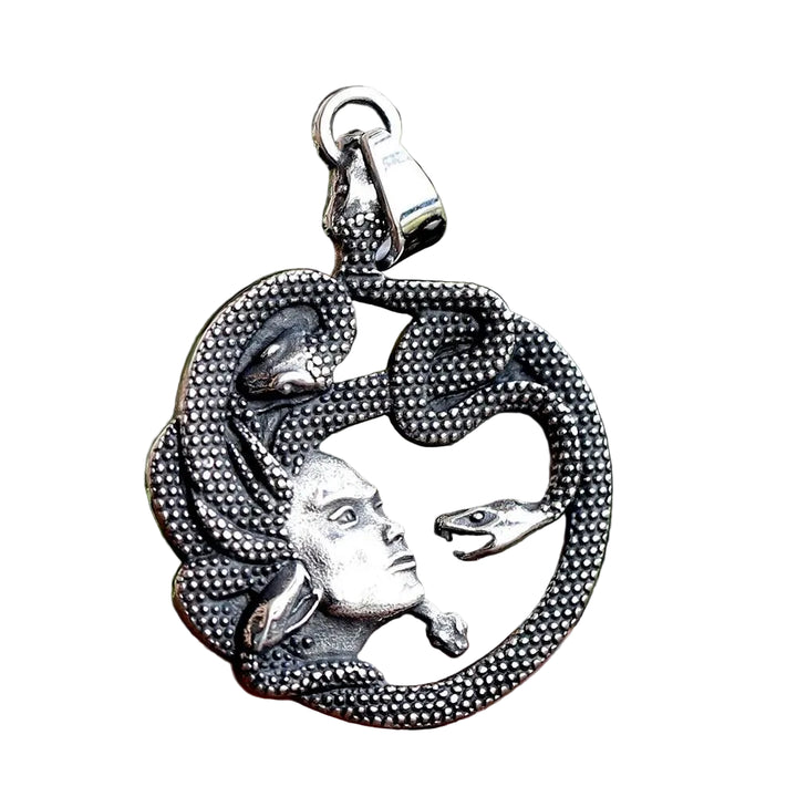 Colar Pingente Medusa - Rocktude